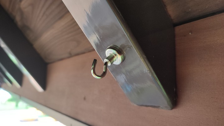 Magnetický háček se silným magnetem