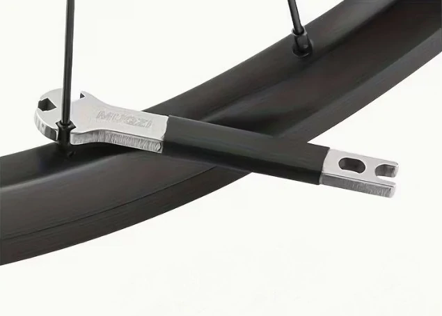 Malý centrovací klíč