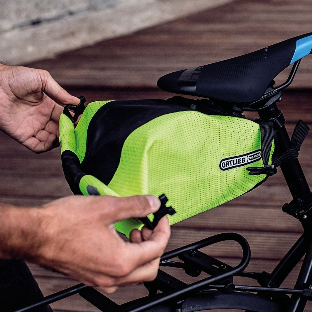 ORTLIEB Saddle-Bag High-Vis - reflexní vodotěsná podsedlová brašna