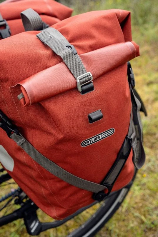 ORTLIEB Back-Roller Plus - vodotěsná zadní brašna s vnější kapsou