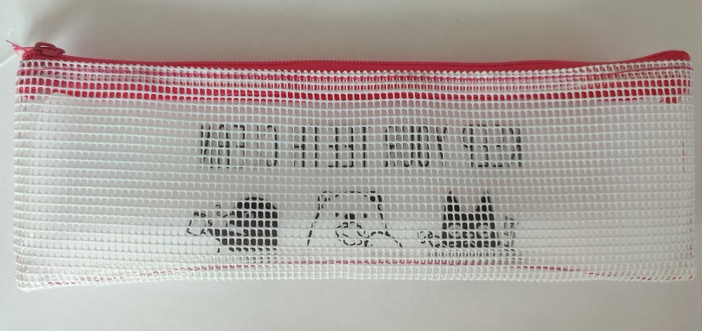 Malé cestovní pouzdro na kartáček a zubní pastu