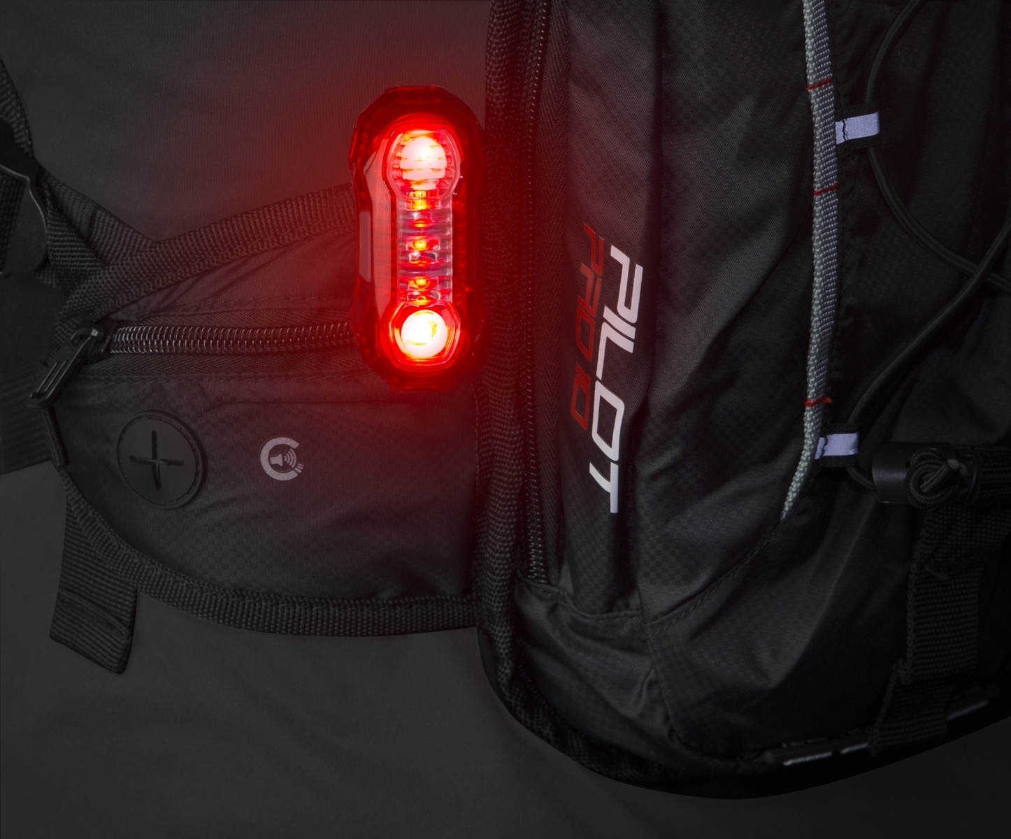 FORCE - klip na opasek pro blikačky Deux a Red