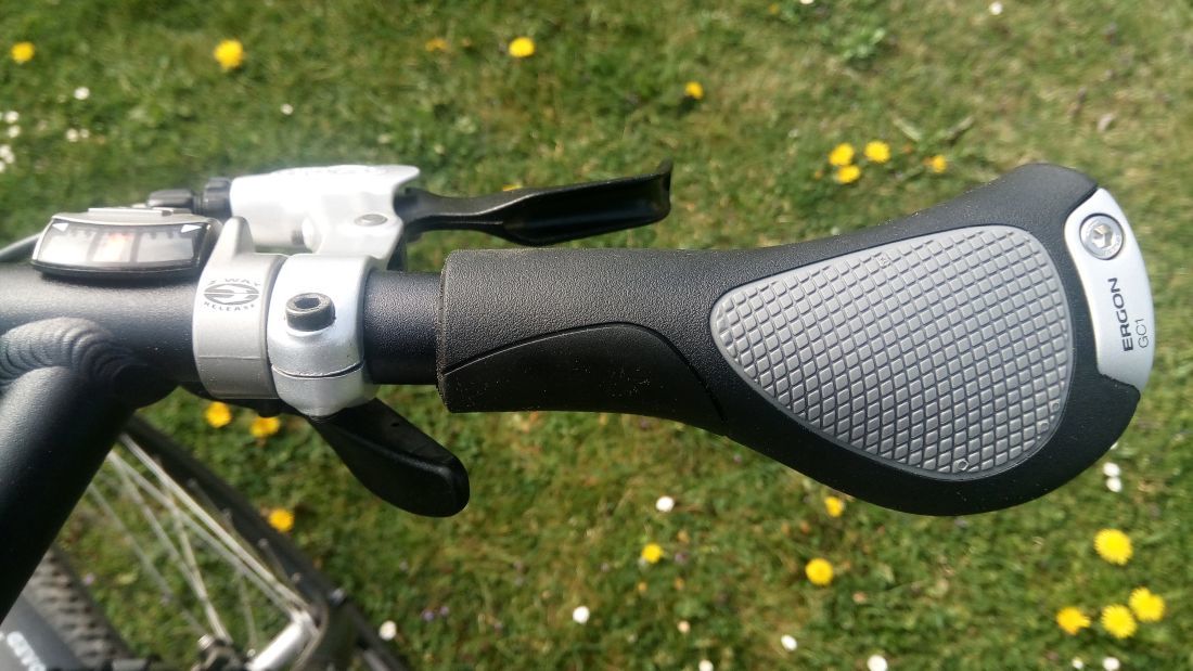 ERGON GC1 - anatomicky tvarované gripy pro řídítka zahnutá zpět