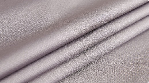 Silná reflexní pláštěnka na kolo