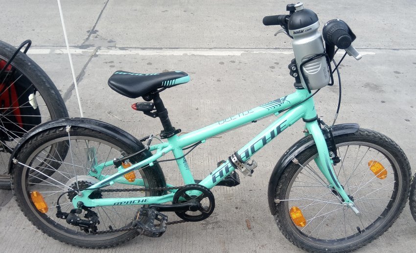 Držák košíku lahve na konec A-HEAD vidlice